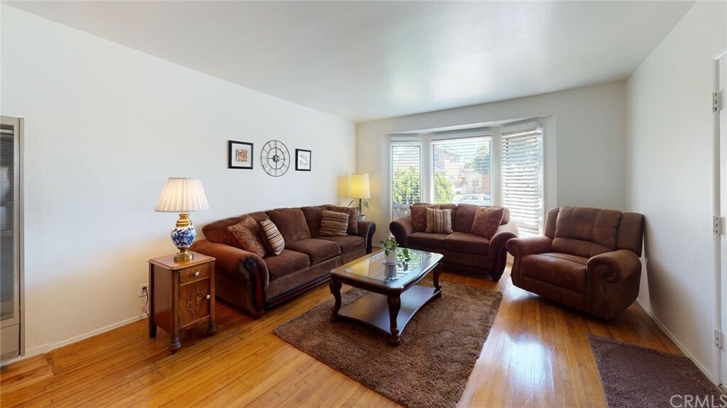 Property Photo:  11215 Elkhurst Street  CA 90670 