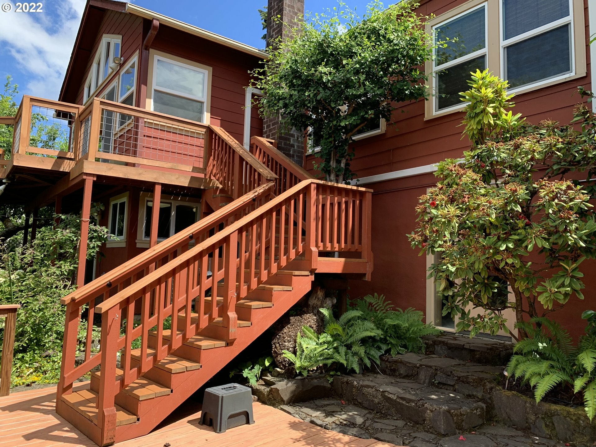 Property Photo: 363 Mary Ln OR 97405