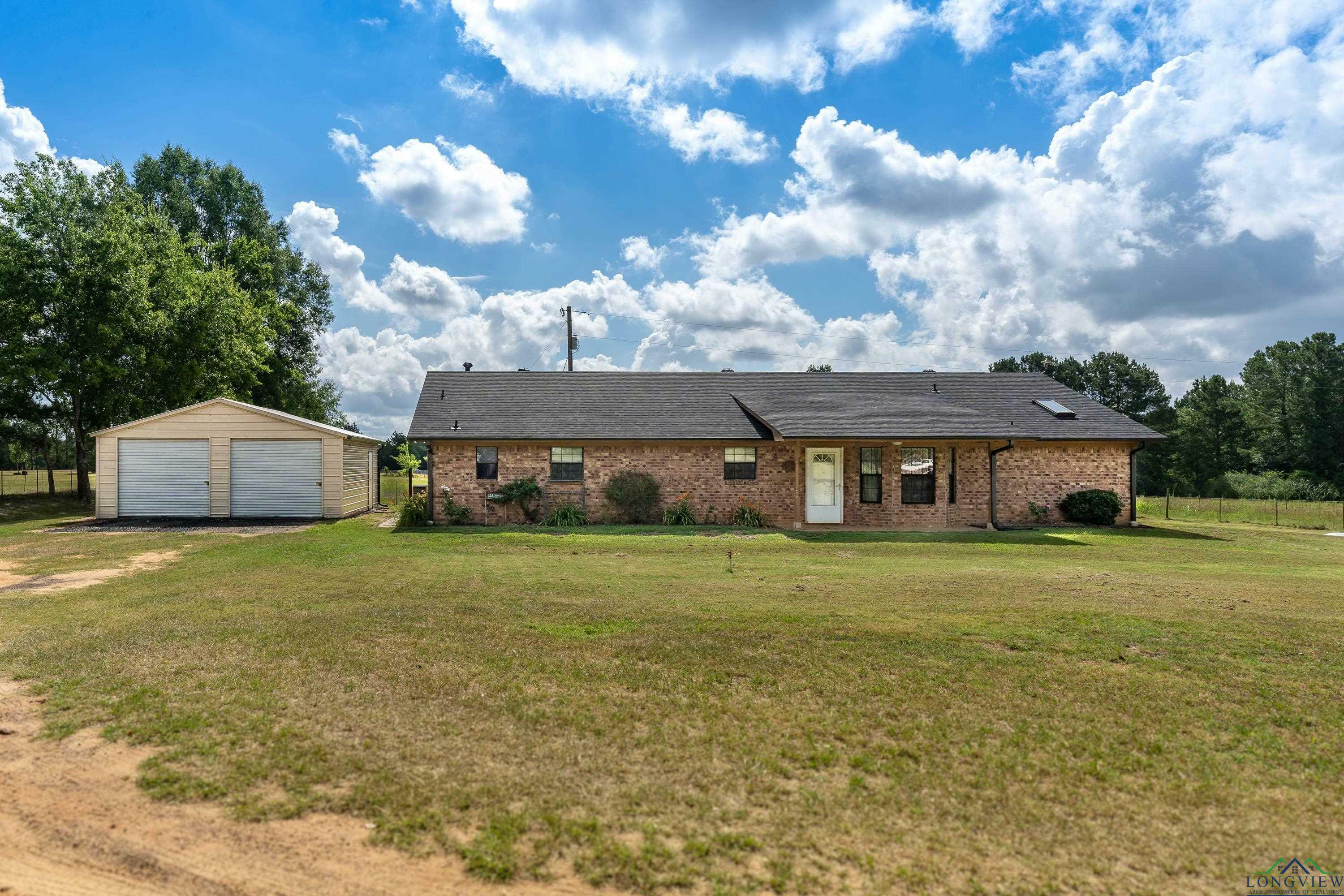 Property Photo:  18347 E Fm 1797  TX 75691 