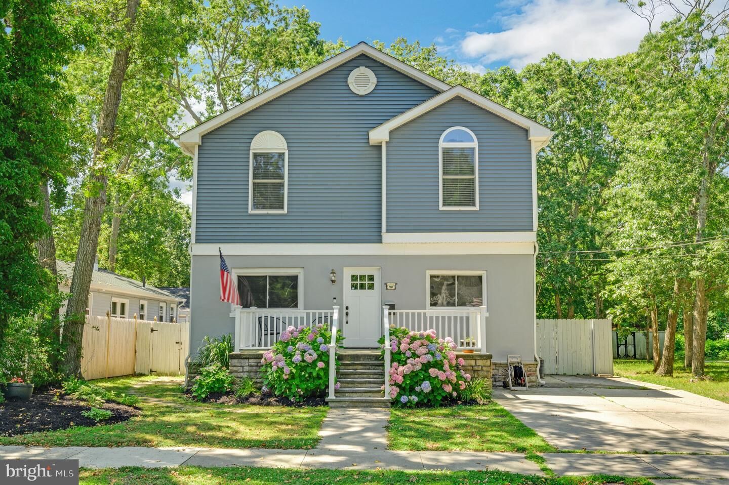 Property Photo: 508 W Connecticut Avenue NJ 08244