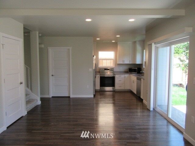 Property Photo:  12607 NE 132nd Street C  WA 98034 