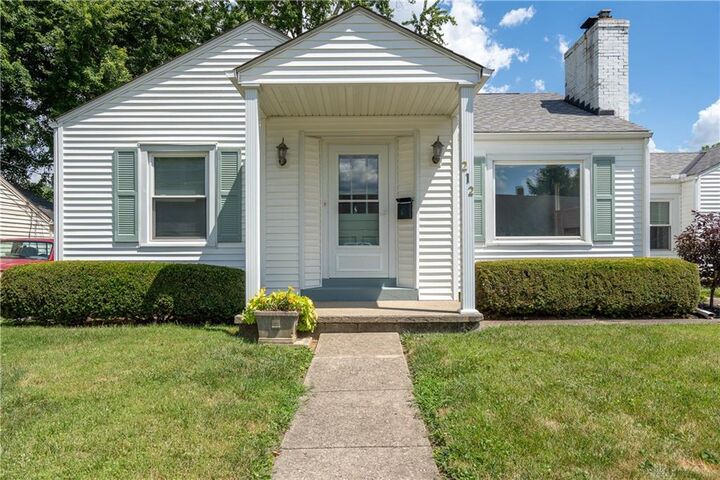 212 Highland Avenue  Lebanon OH 45036 photo