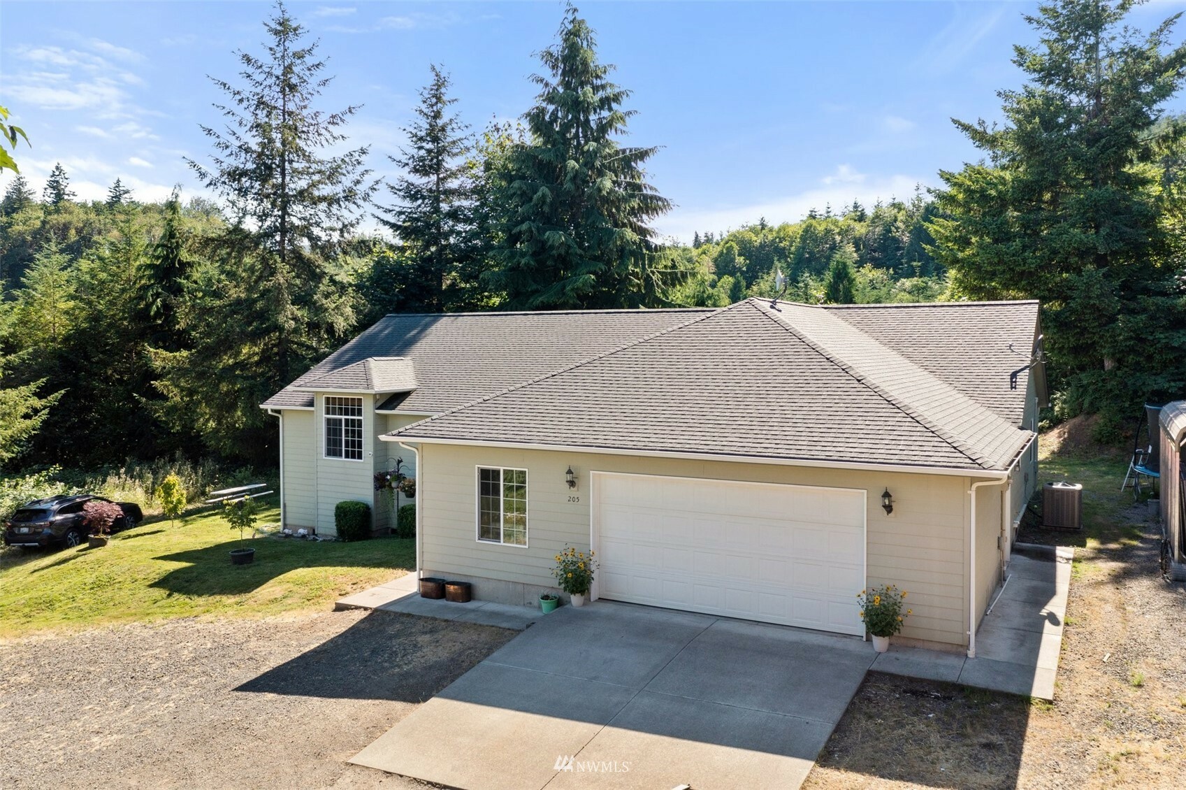 Property Photo:  205 Olequa Heights Road  WA 98611 