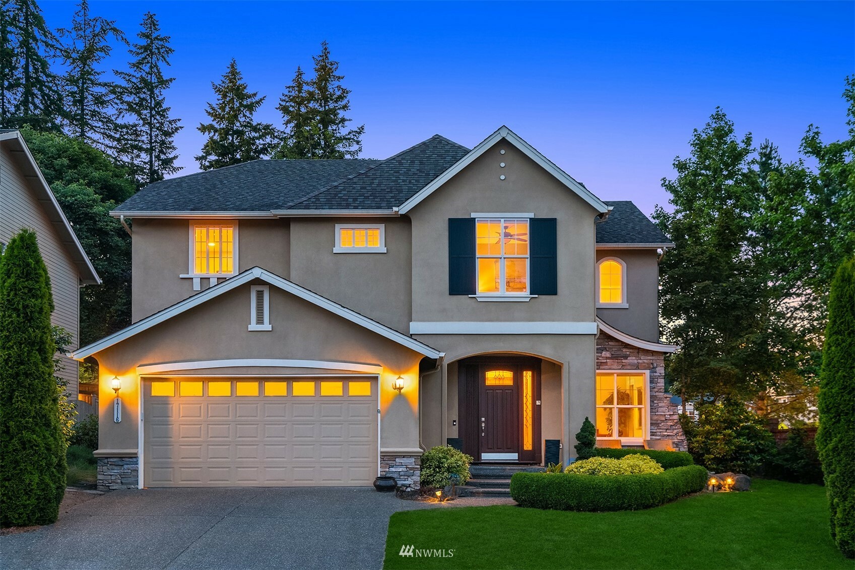 Property Photo: 17116 NE 115th Way WA 98052