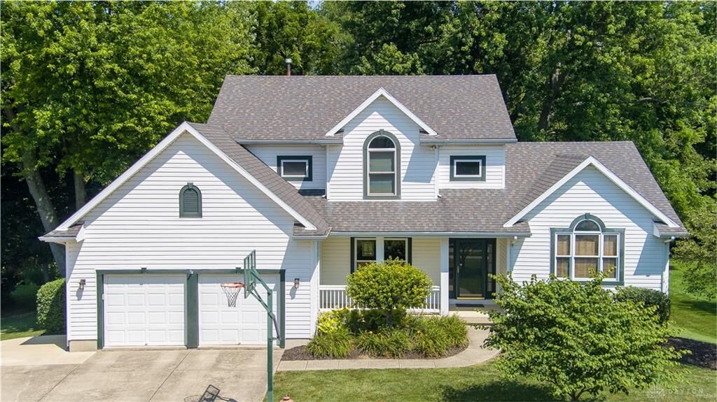 Property Photo: 1972 Highlander Drive OH 45385