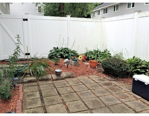 Property Photo: 25 Meadow Pond Dr C MA 01453