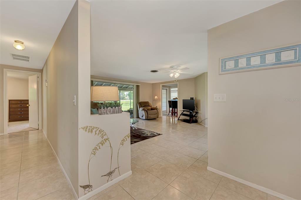 Property Photo:  65 Golfview Road  FL 33947 