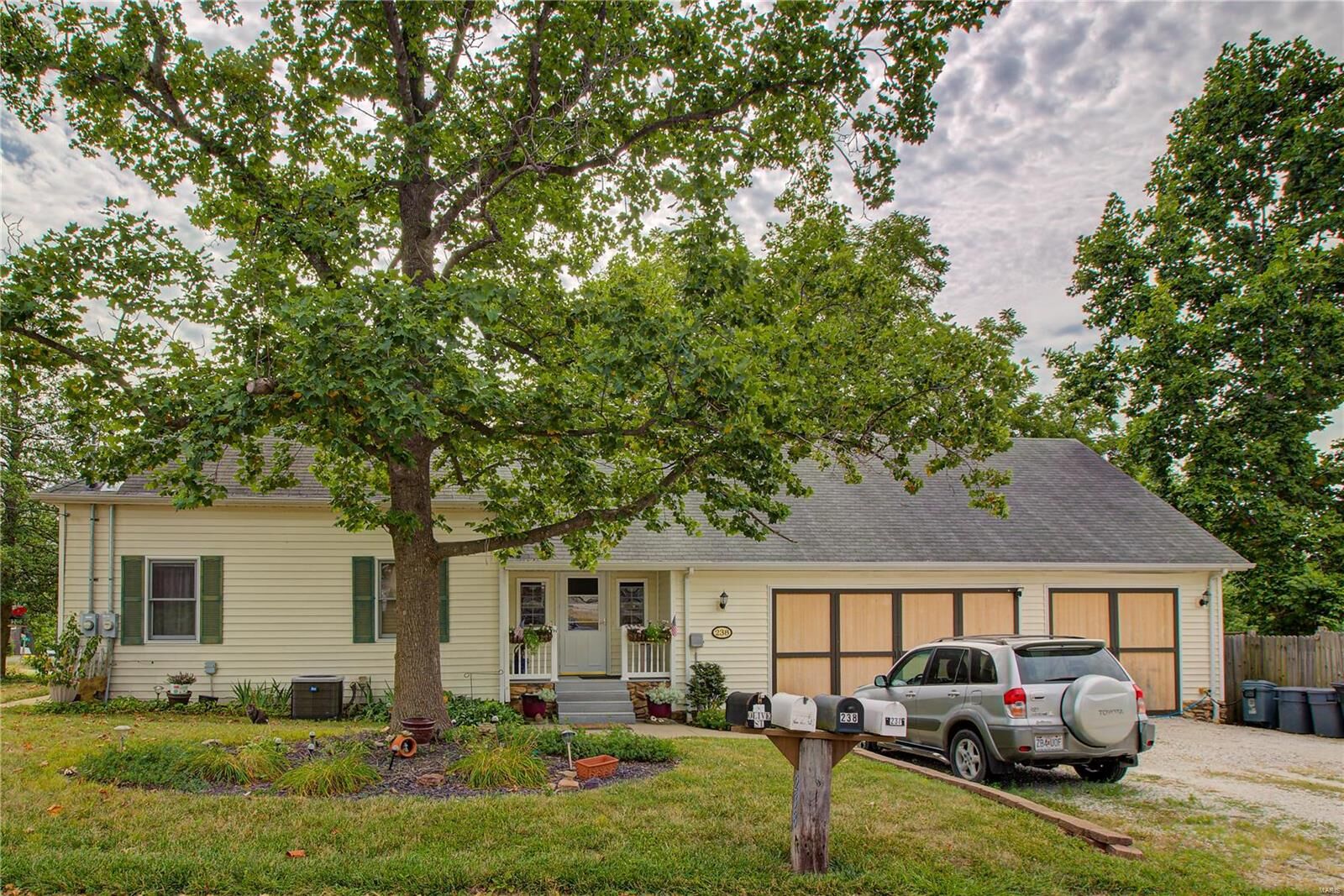 Property Photo:  238 W Villa Ridge Road  MO 63089 