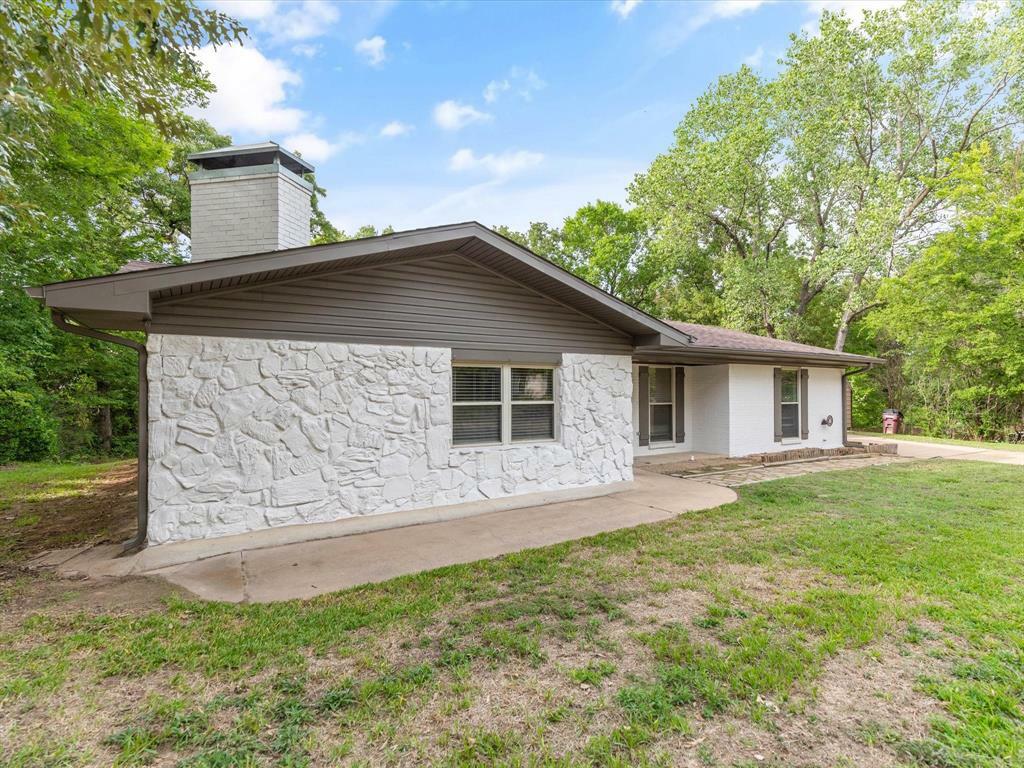 1317 Forrest Drive  Canton TX 75103 photo