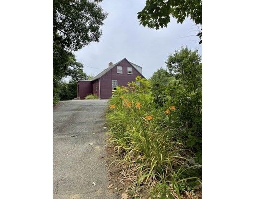 Property Photo:  112 S.  Royalston Rd.  MA 01331 