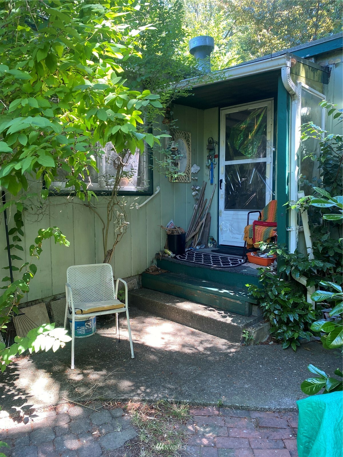 Property Photo:  4072 NE 107th Street  WA 98125 