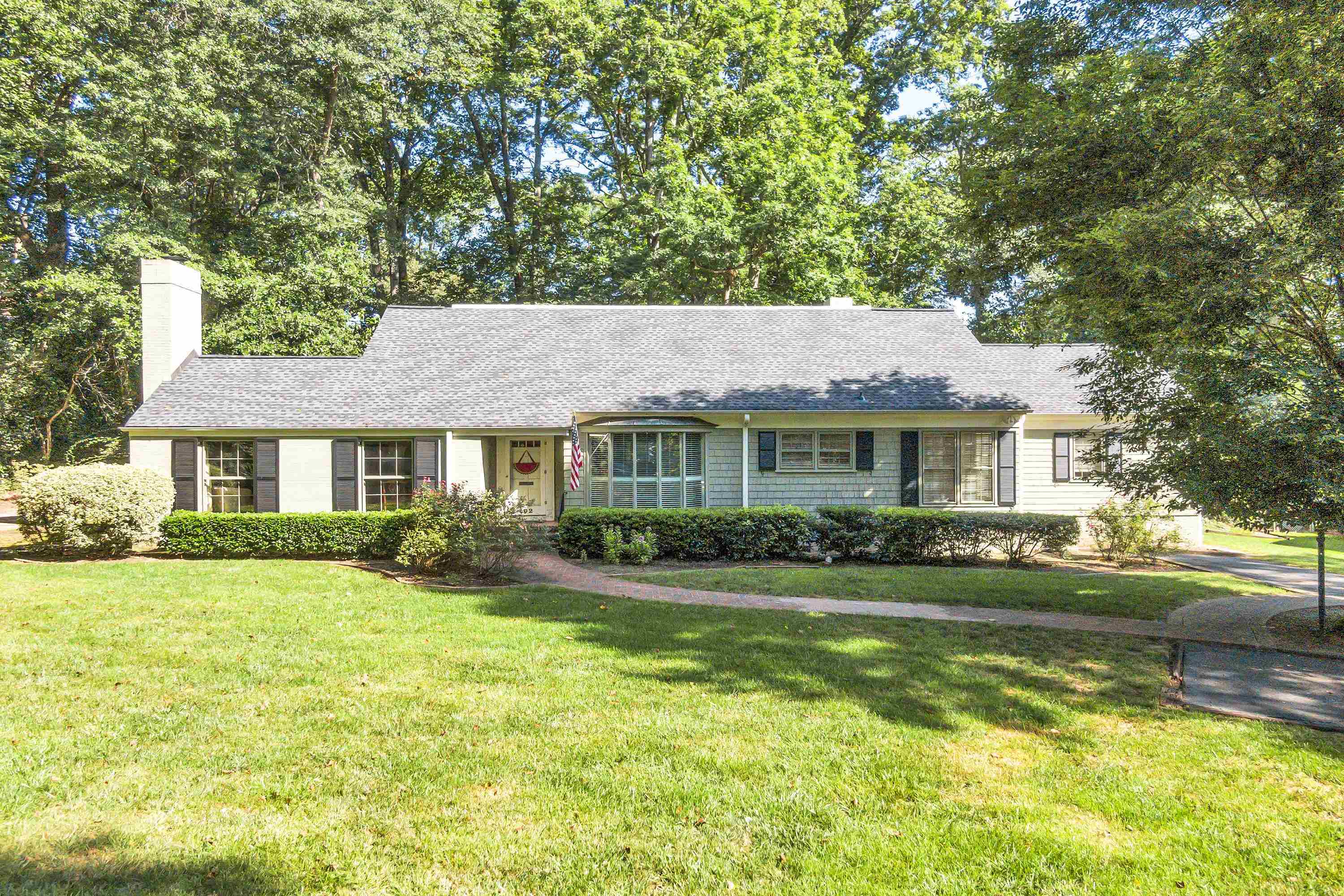 102 Greenbriar Road  Spartanburg SC 29302 photo