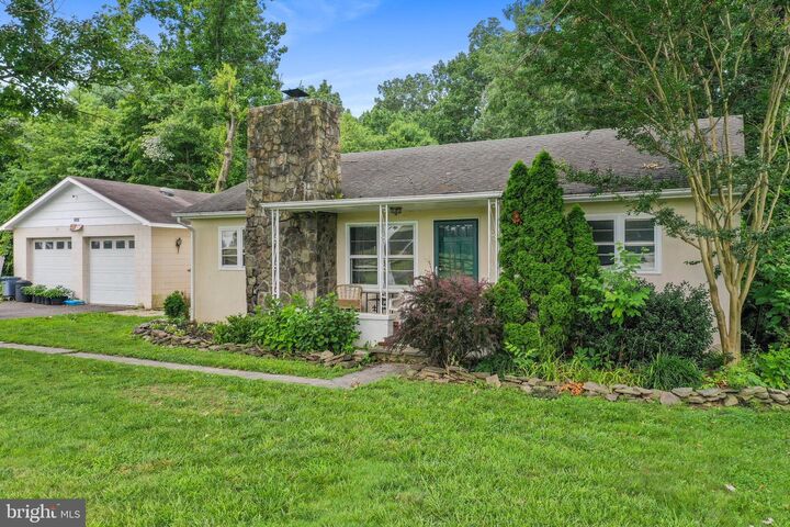 4042 Whiting Road  Marshall VA 20115 photo