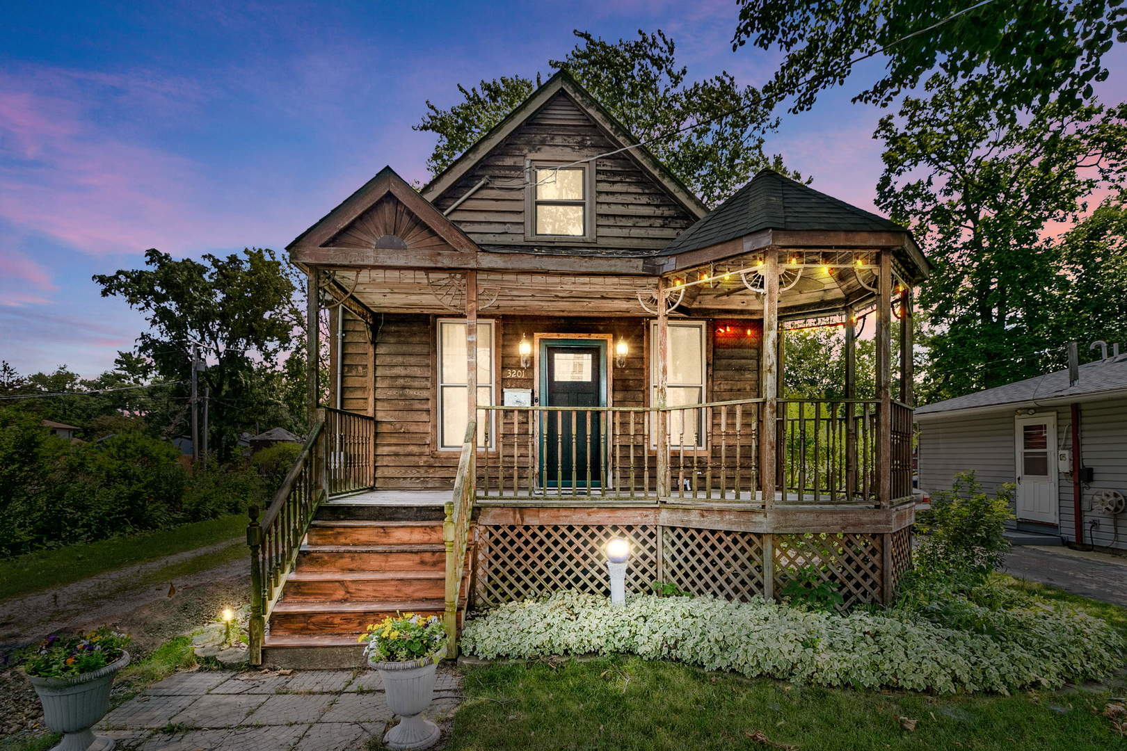 Property Photo: 3201 Wallace Avenue IL 60475