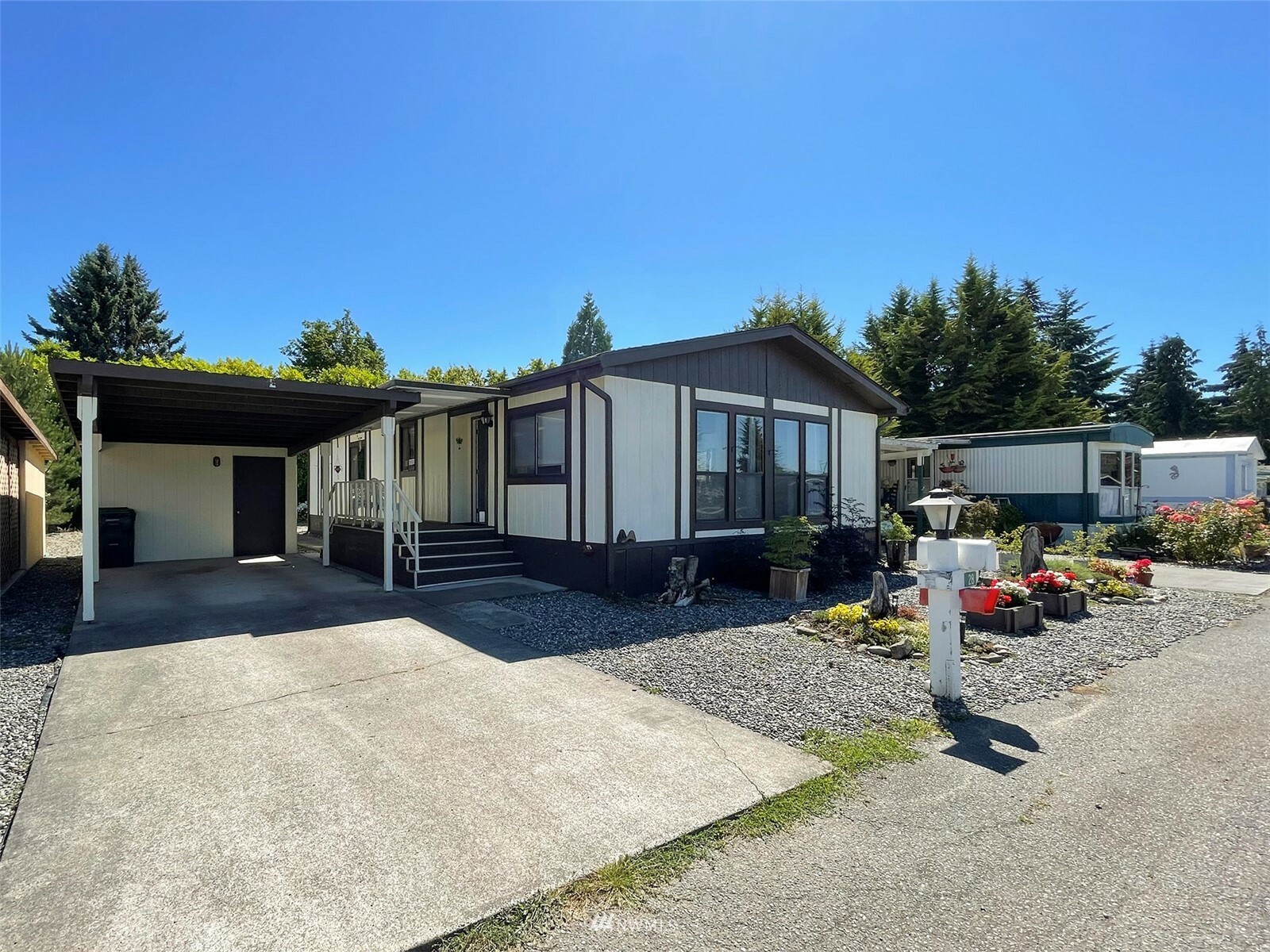 Property Photo: 330 Gupster 28 WA 98382