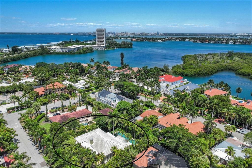 Property Photo: 528 Jackson Drive FL 34236