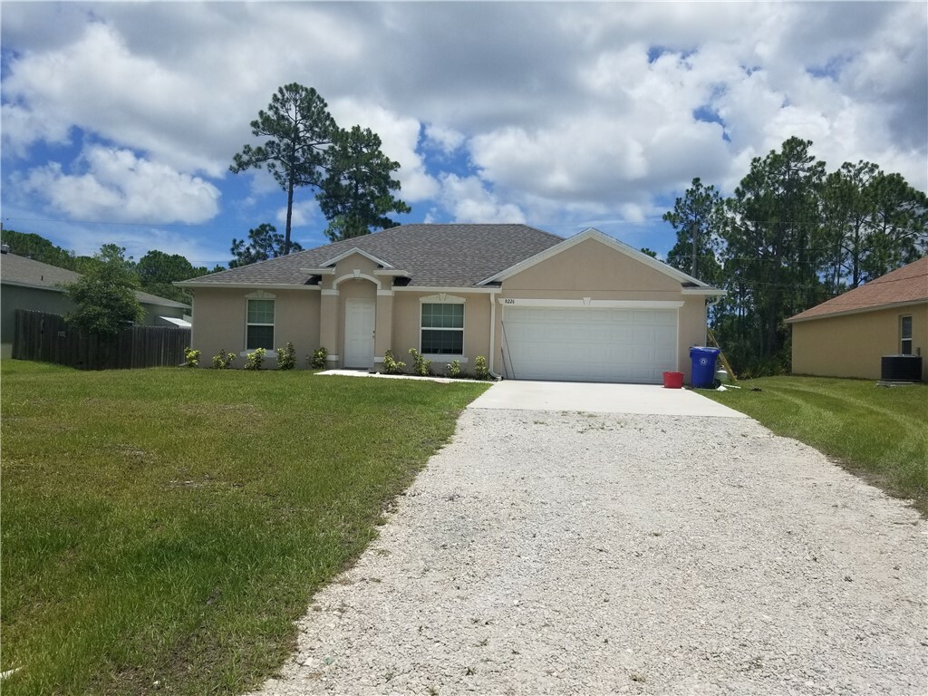 Property Photo:  8226 104th Avenue  FL 32967 