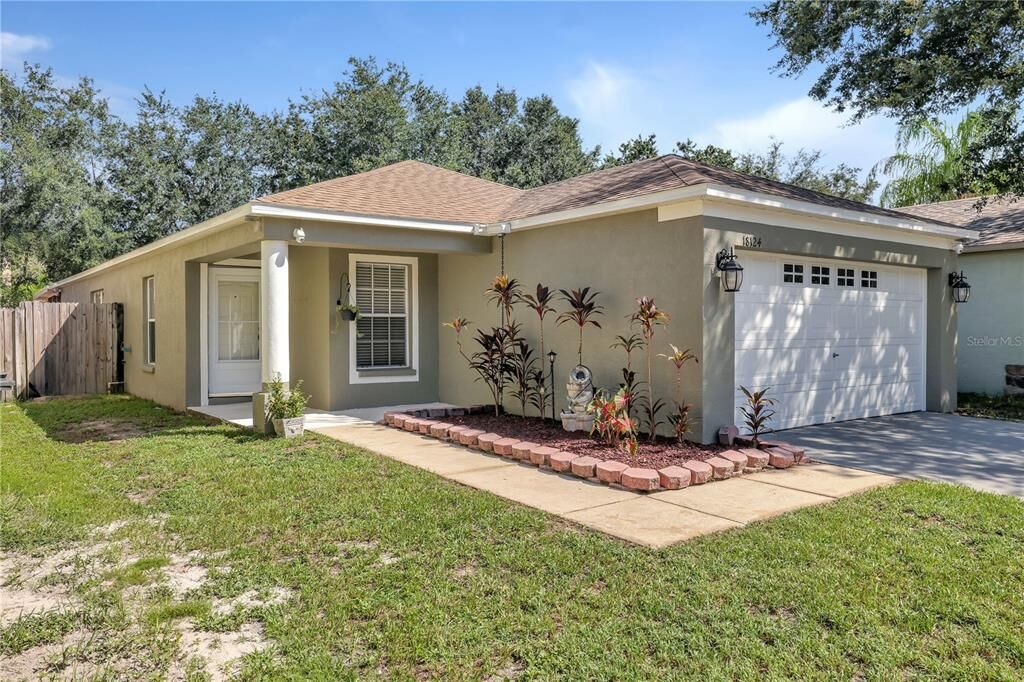 Property Photo: 18124 Lembrecht Way FL 33647
