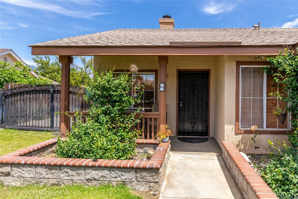 Property Photo:  25106 Telegraph Hill Court  CA 92544 