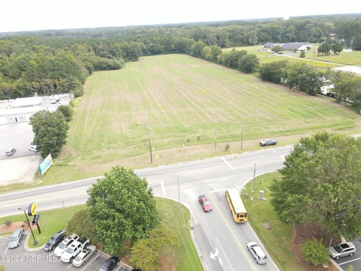 Property Photo: 13 E S NC 27910