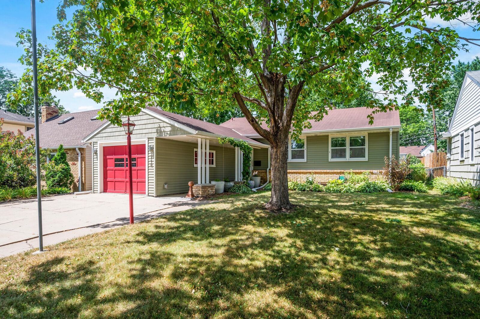 Property Photo:  5718 Bryant Avenue S  MN 55419 