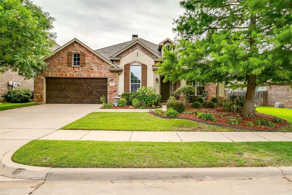 Property Photo:  4215 Plumbago Drive  TX 76208 