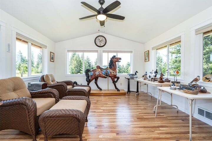 Property Photo:  117 Roth Road  WA 98596 