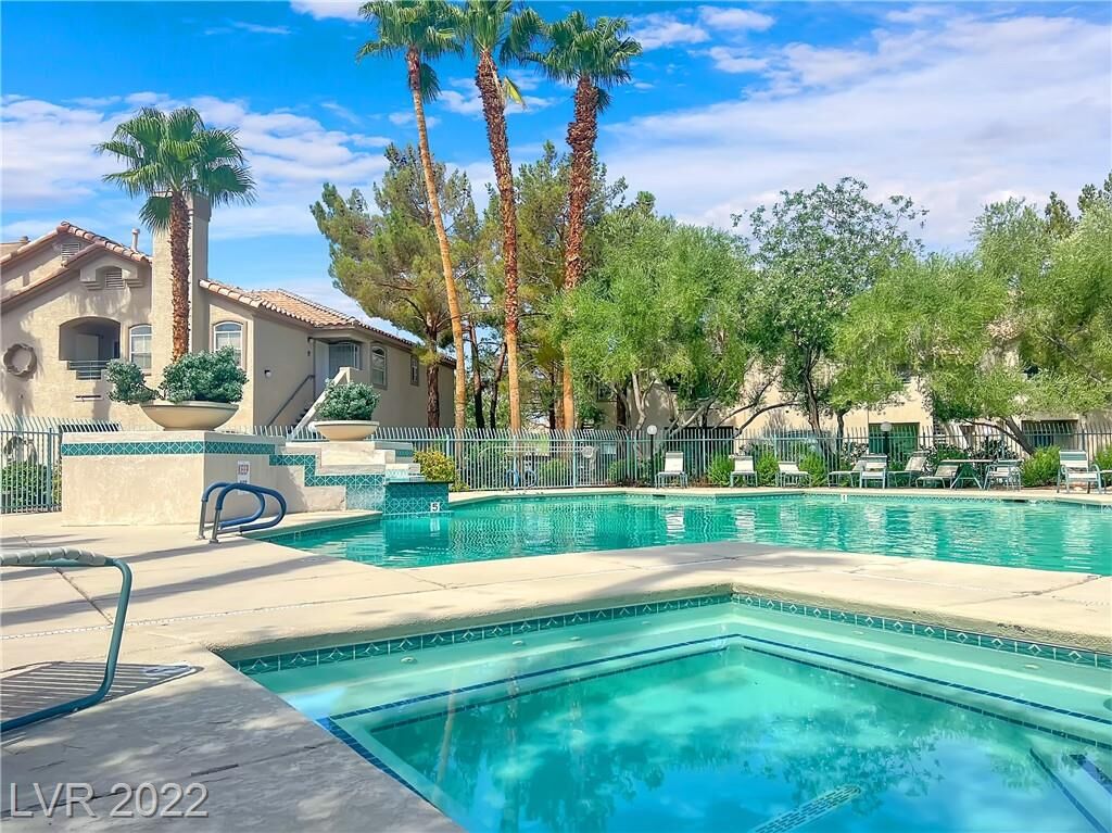 Property Photo:  5415 West Harmon Avenue 2027  NV 89103 