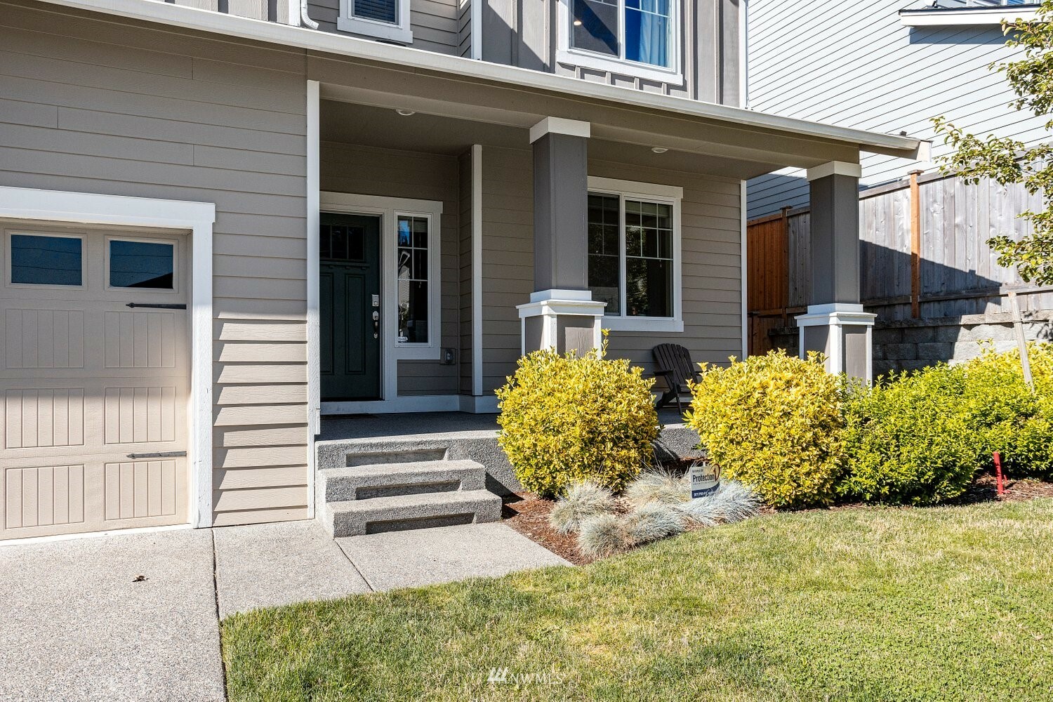 Property Photo:  2614 SW 353rd Place  WA 98023 