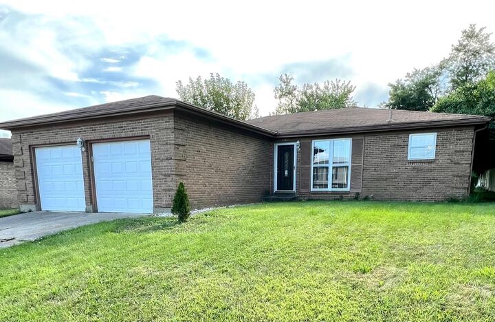 3185 Regal Ln  Colerain Twp OH 45251 photo