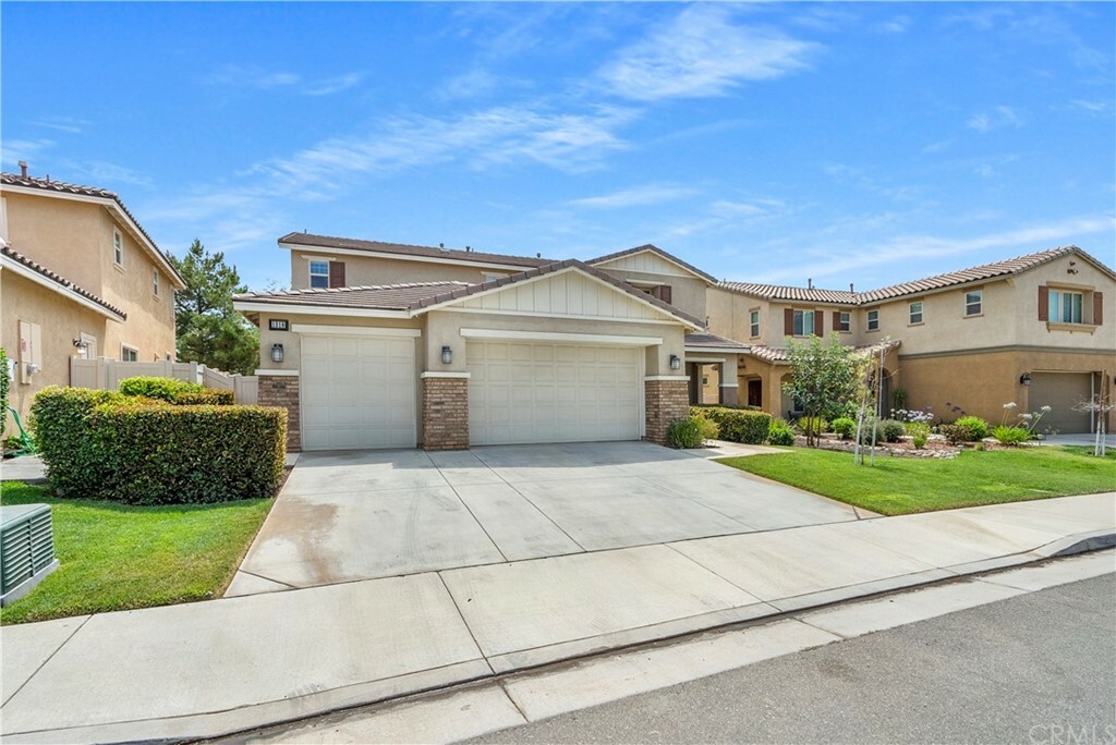 Property Photo:  1318 Heath Lane  CA 92223 