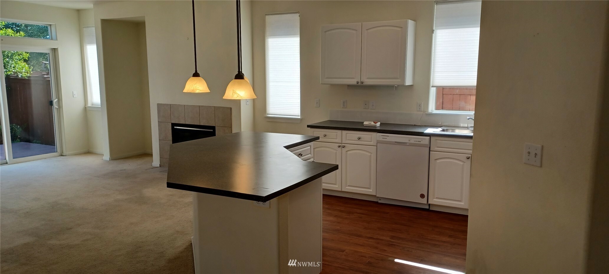 Property Photo: 8017 Mercer Court NE WA 98516