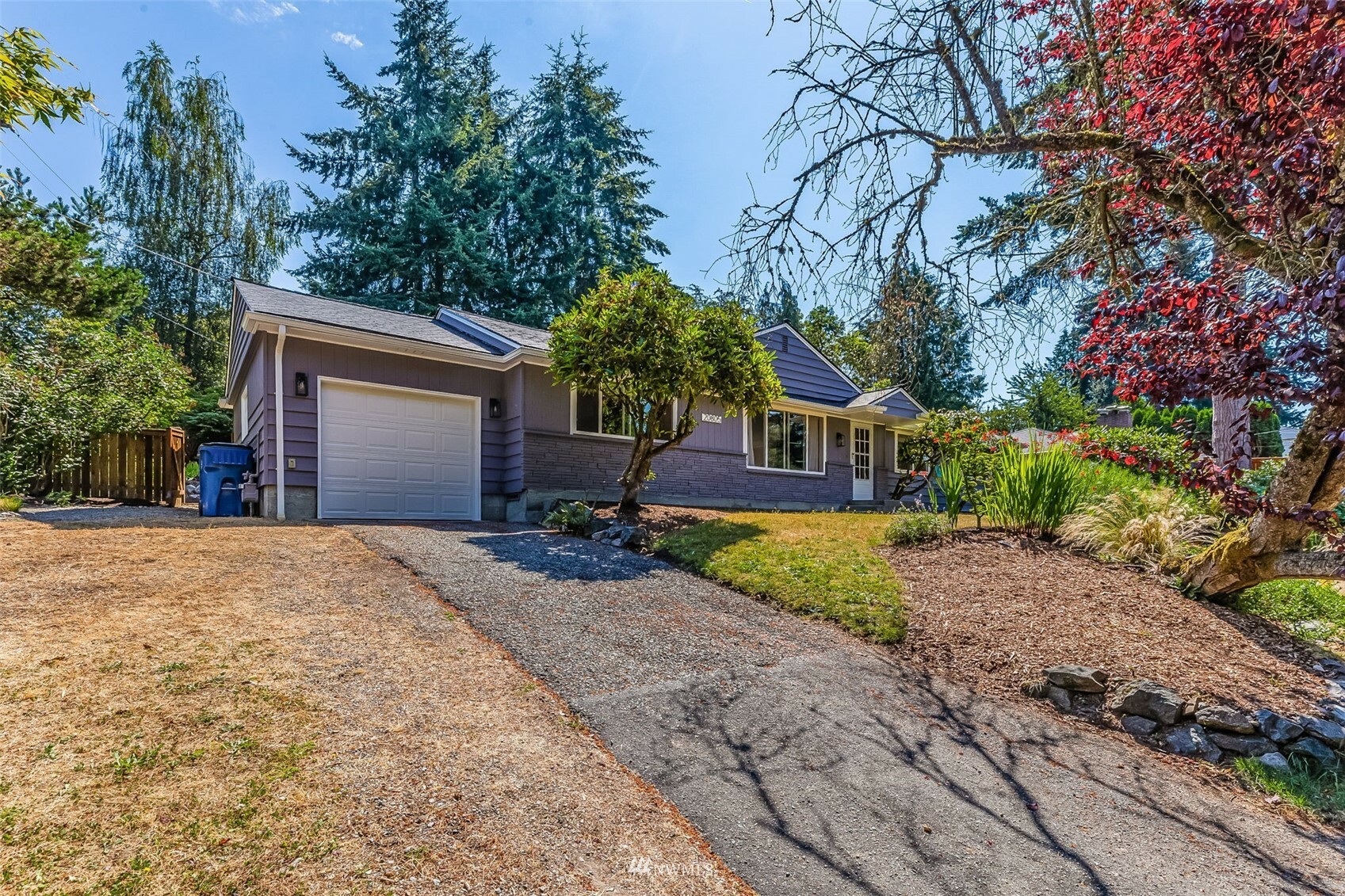 Property Photo:  20805 83rd Avenue W  WA 98026 