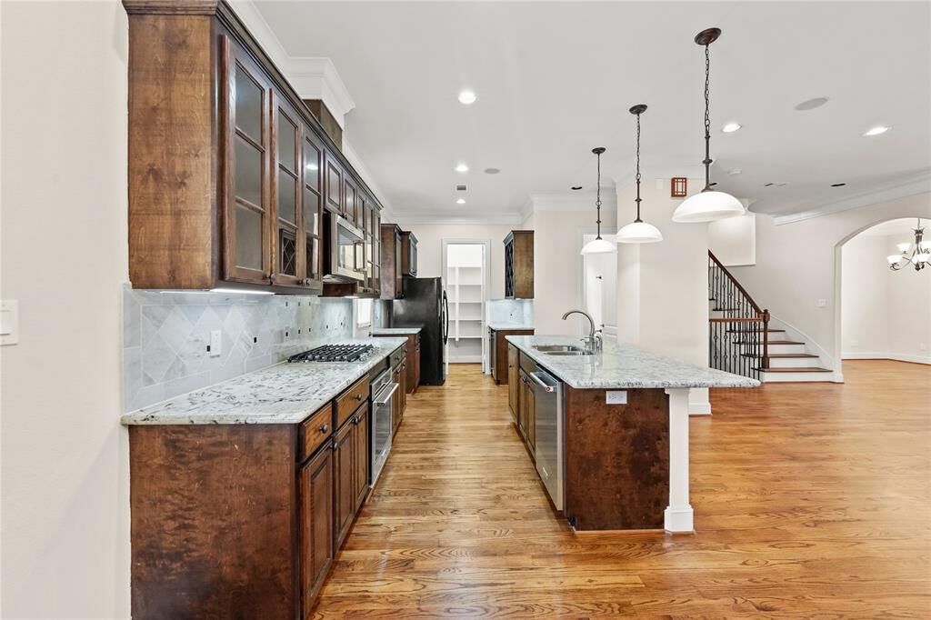 Property Photo:  1415 W 21st Street B  TX 77008 