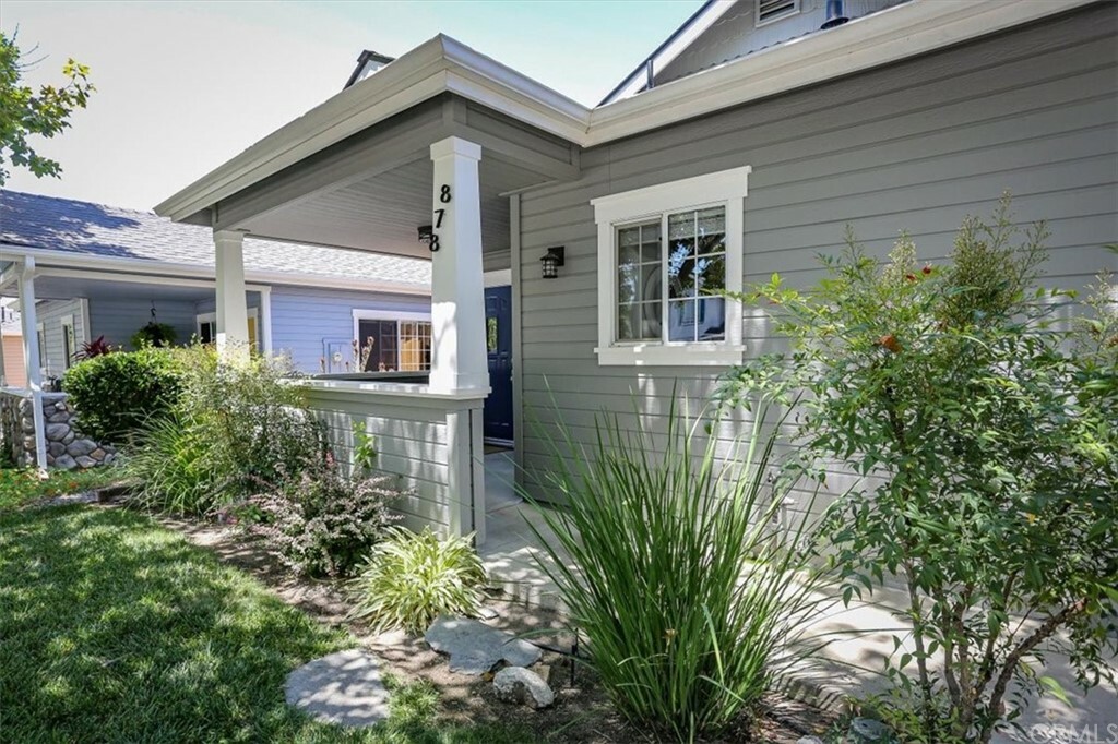 Property Photo:  878 El Capitan Way  CA 93401 