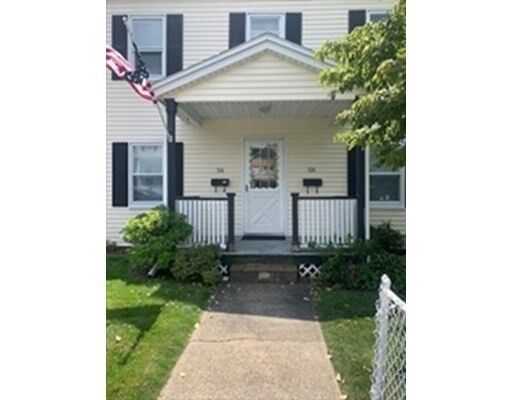 Property Photo:  56 Oak St 58  MA 01890 