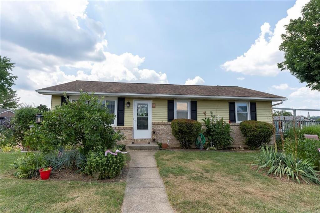 Property Photo:  3933 Spear Street  PA 18020 