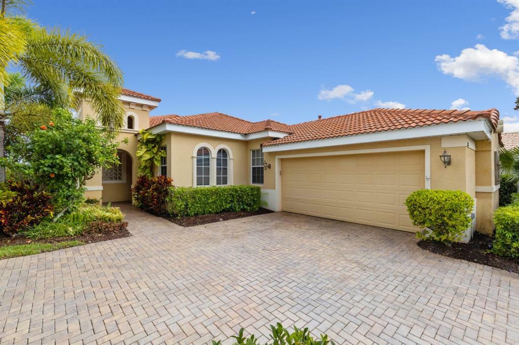 Property Photo:  106 Cipriani Court  FL 34275 