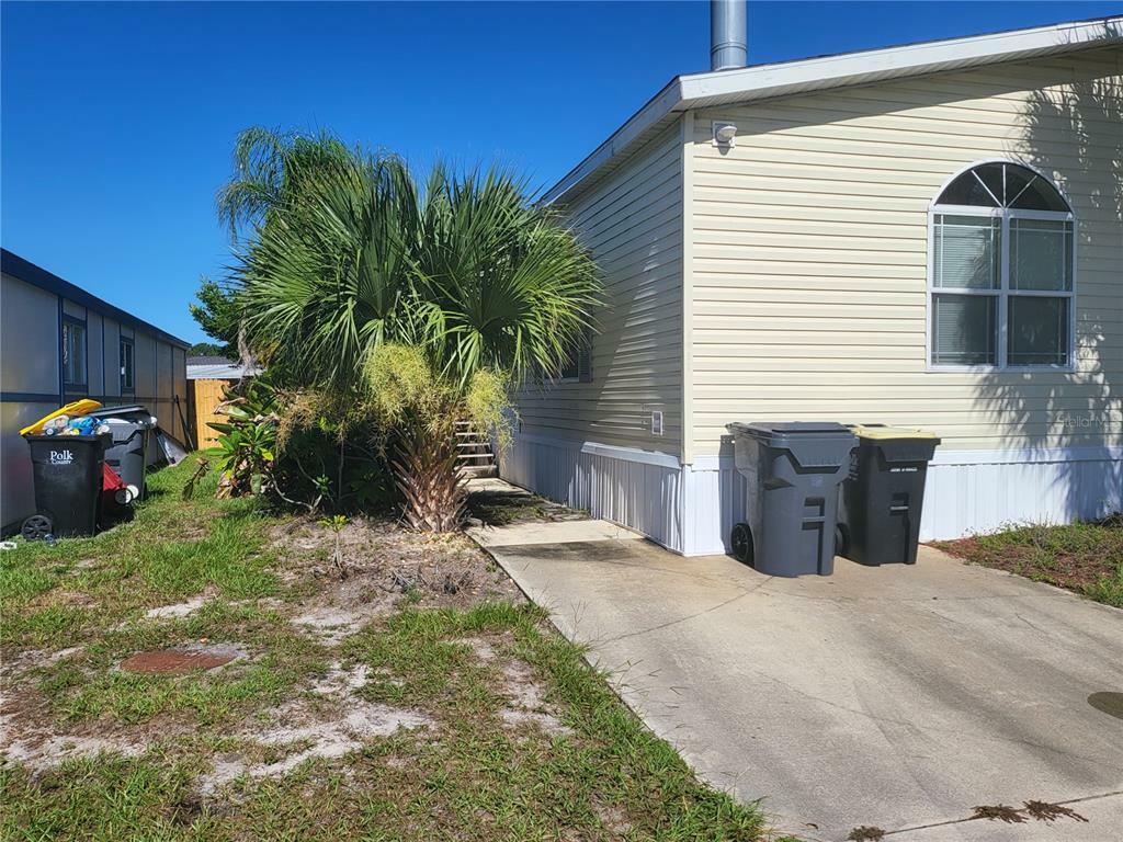 Property Photo: 4650 Caloosa Boulevard FL 33859
