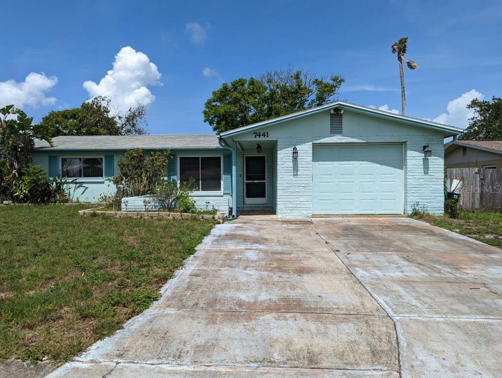Property Photo:  7441 Donegal Street  FL 34653 