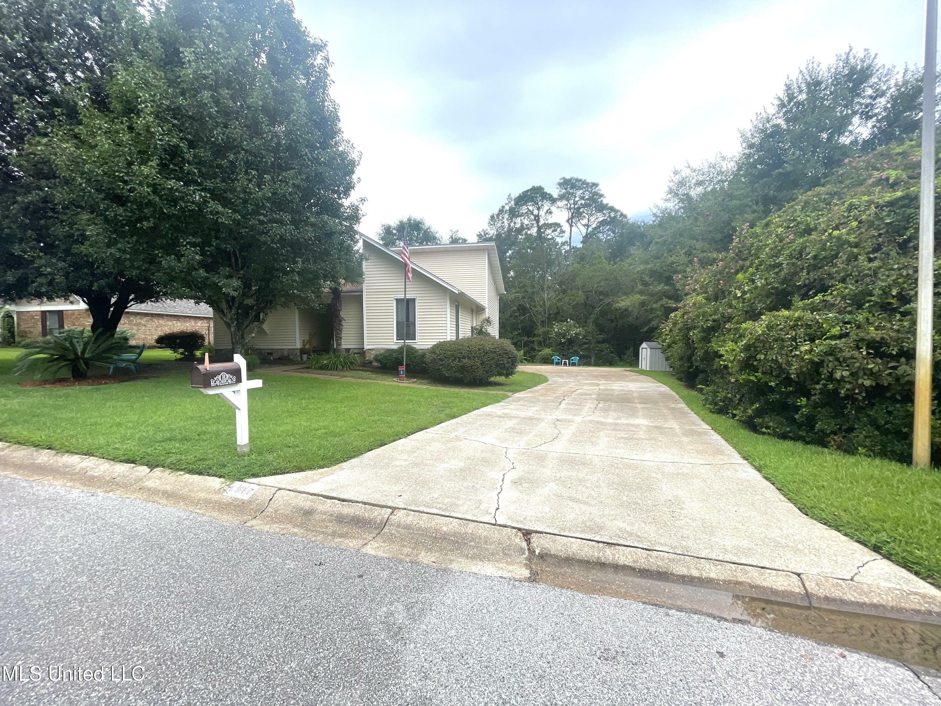 Property Photo:  1917 Winwood Drive  MS 39553 