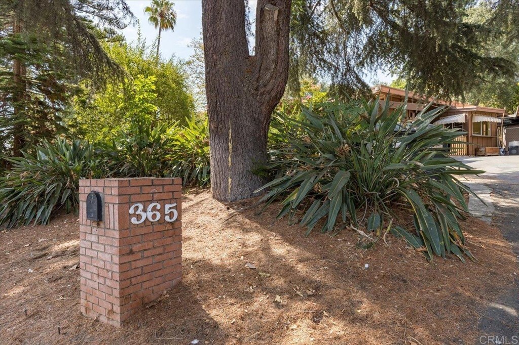 Property Photo: 365 El Dorado Dr CA 92025