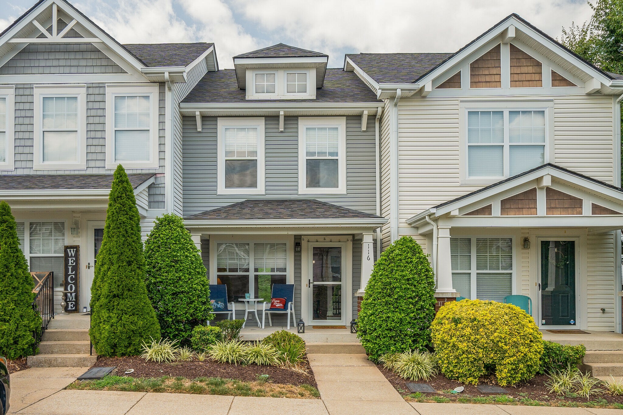 Property Photo: 116 Shadow Glen Dr TN 37211