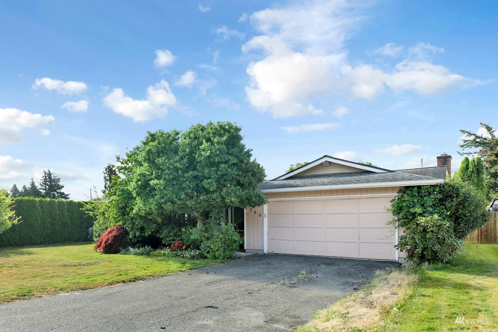 Property Photo:  269 Aaron Place  WA 98264 