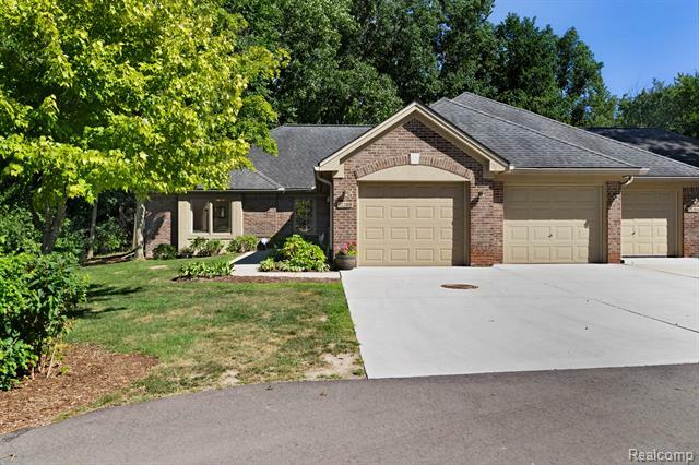 Property Photo:  21266 Sycamore Court 82  MI 48336 