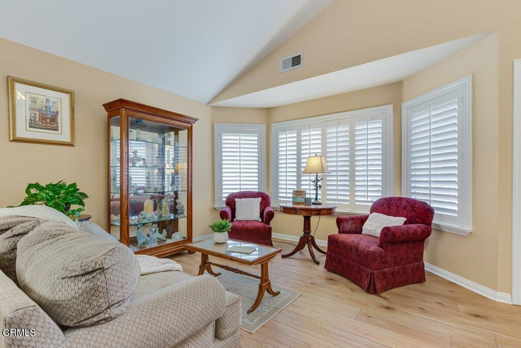 Property Photo:  770 Sausalito Drive  CA 93010 