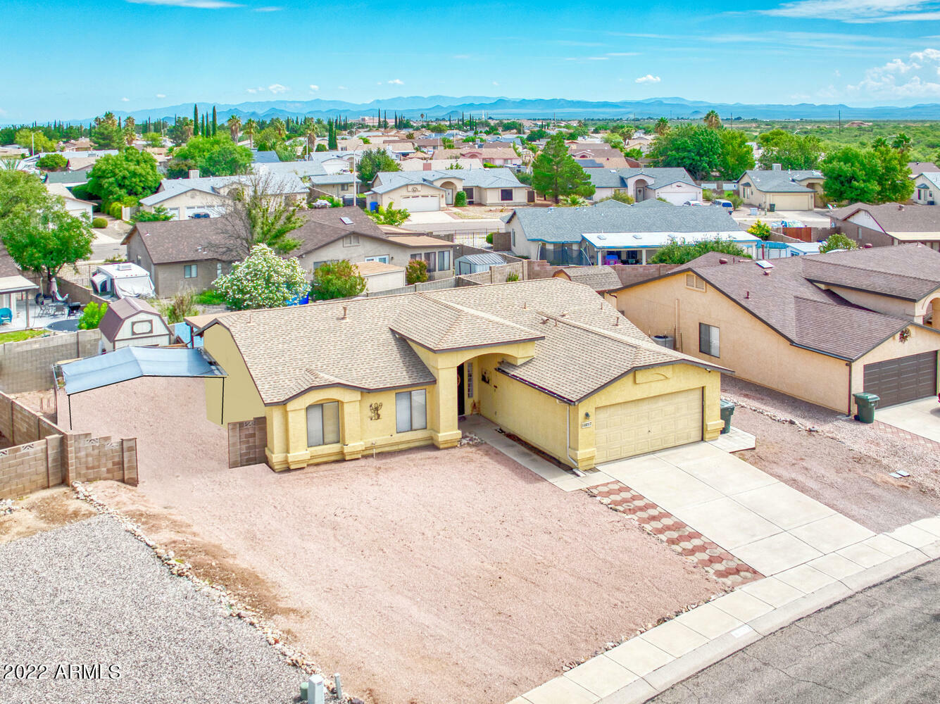 Property Photo:  4917 Los Reyes Drive  AZ 85635 