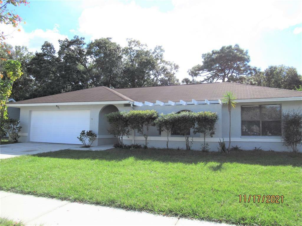 Property Photo: 631 Sandy Creek Drive FL 33511