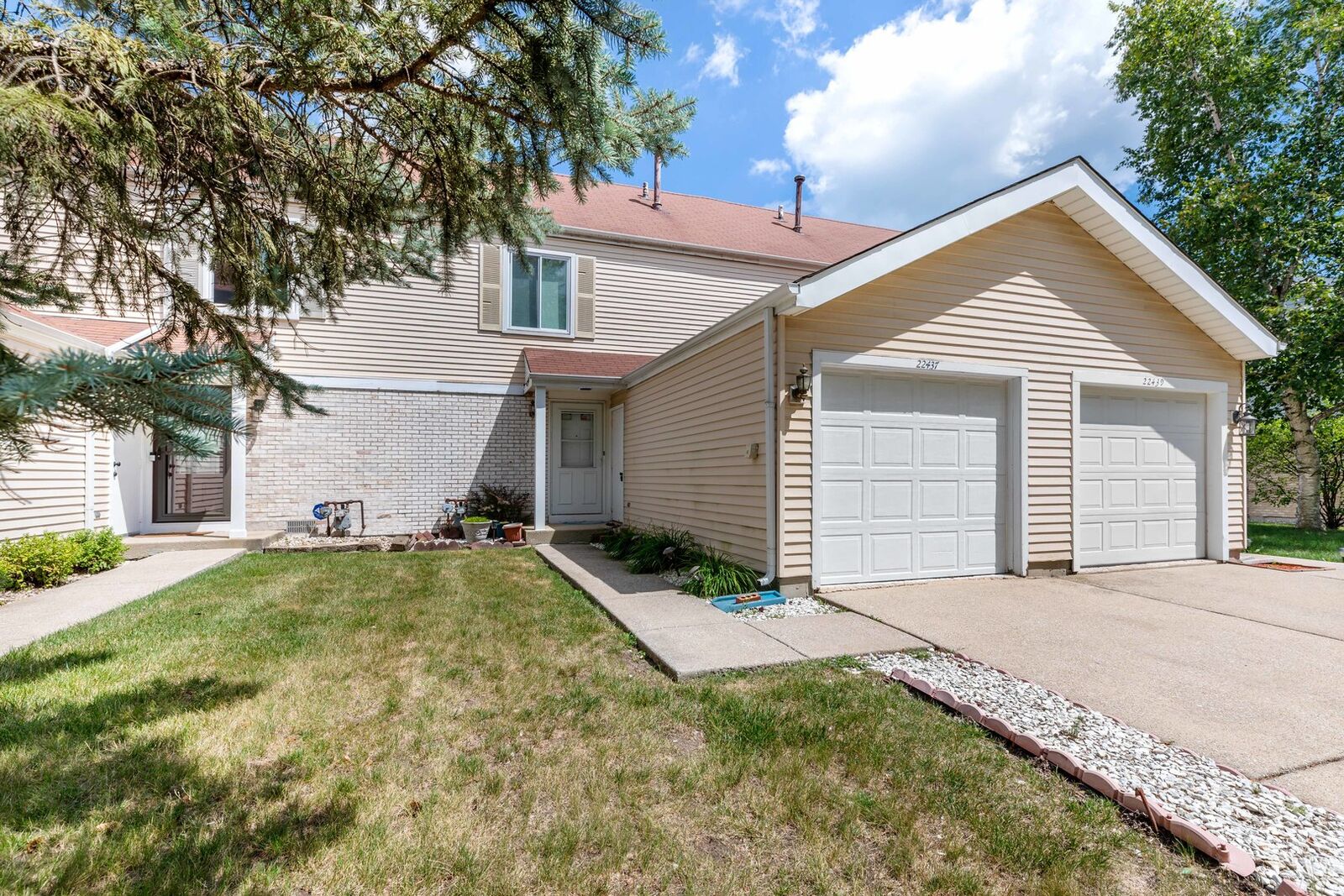 Property Photo:  22437 Hamilton Drive  IL 60471 