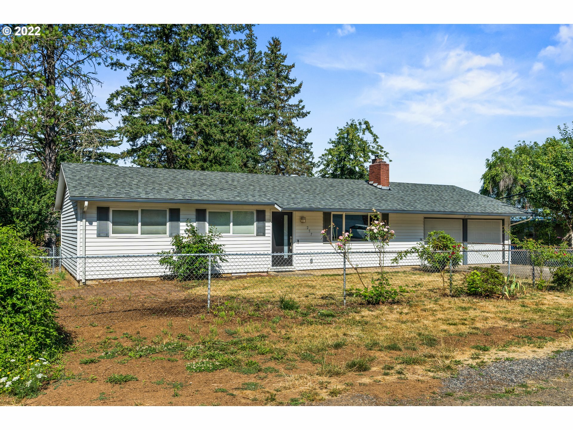 257 SE Pierce St  Estacada OR 97023 photo